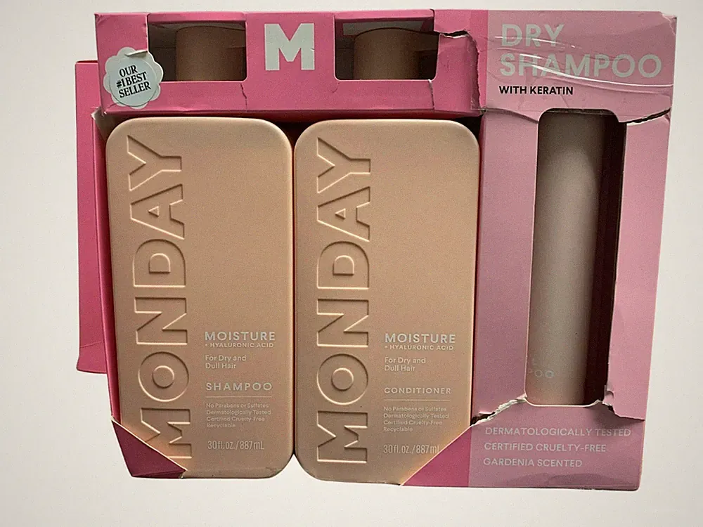 Monday Moisture + Hyaluronic Acid Shampoo & Conditioner + Dry Shampo 3 Piece Set